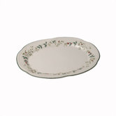 Winterberry 18" Oval Platter