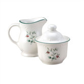 Winterberry Sugar and Creamer Set