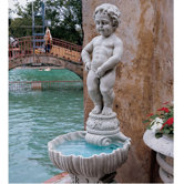 Manneken Pis Statue
