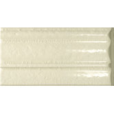 Cape Cod 5" x 9" Crown Base Molding Stop Right in Artisan Cream Crackle