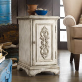 M&eacute;lange Abigail Chairside Chest
