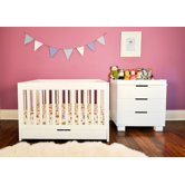 Mercer 3-in-1 Convertible Crib with Toddler Rail