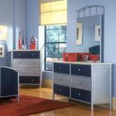 Universal Youth Dresser