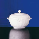 Nantucket Basket 176 oz. Tureen