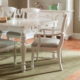 Mirren Harbor Dining Table