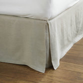 Relaxed Linen Bed Skirt