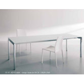 Keyo Dining Table