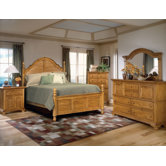 Cottage Traditions Poster Bedroom Set in Distressed Sandstone