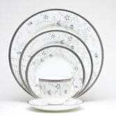 Delacorte 5 Piece Place Setting