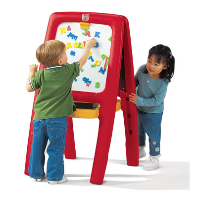 Step2 Easel For Two with Foam Magnets
