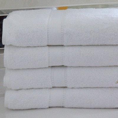 Linum Home Textiles Four Piece Terry Bath Towel Set in Pure White