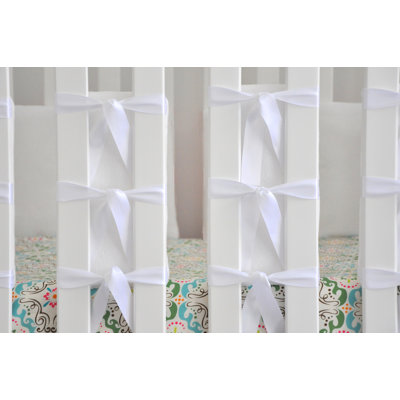 Oliver B Minky Ventilated Slat Bumper with White Ties in White