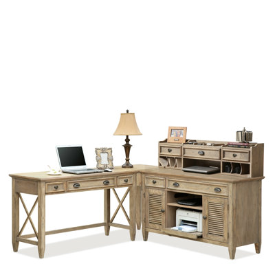 Riverside Furniture Coventry Credenza Desk with Hutch