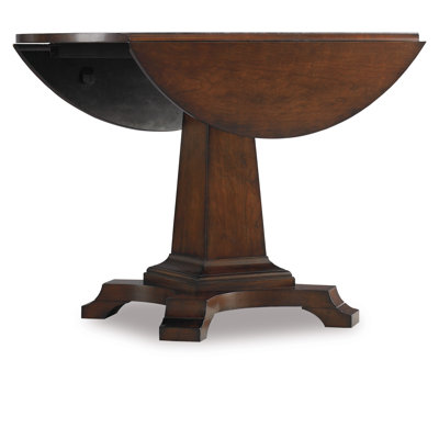 Hooker Furniture Abbott Place Dining Table