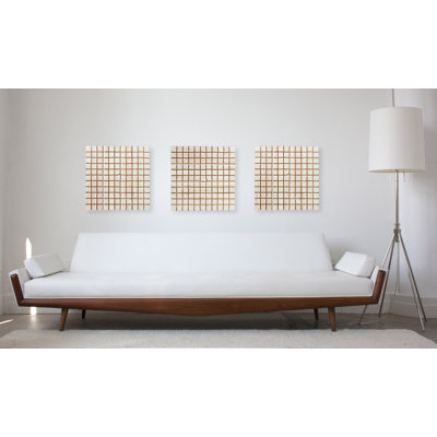 RS Furnishings Pura Vida I Off The Grid Teak Panel in White with Natural Grid