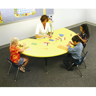 Correll, Inc. Kidney Shaped Plastic Activity Table with Short Legs
