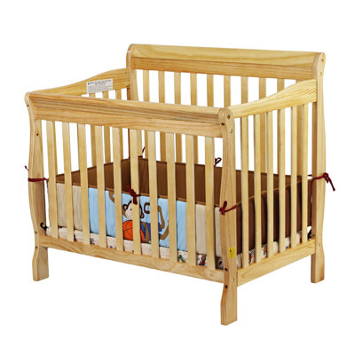 Dream On Me Aden Convertible 3 in 1 Mini Crib