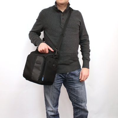 Skooba Design V.3 Photo / Tablet Traveler