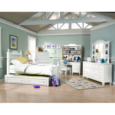 Legacy Classic Furniture Summer Breeze Low Poster Bed