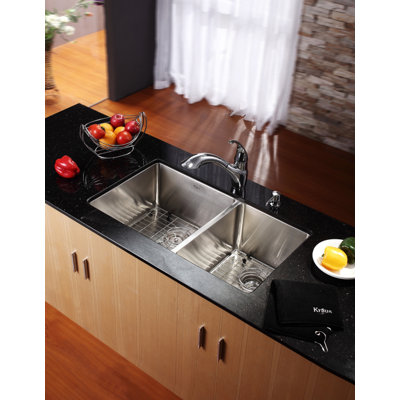 Kraus 33" Undermount 70/30 Double Bowl Kitchen Sink with 11" Faucet and Soap Dispenser