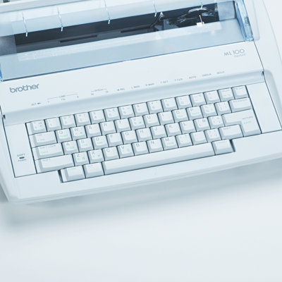 Brother Daisy Wheel Electronic Typewriter