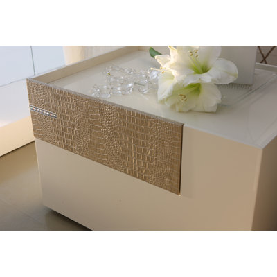 Rossetto USA Diamond 2 Drawer Nightstand