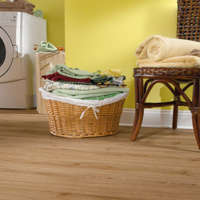 Armstrong Luxe Kendrick Oak 6" x 48" Vinyl Plank in Natural