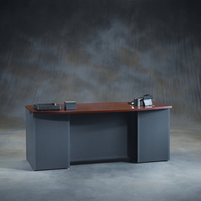 Sauder Via Executive Standard Desk Office Suite