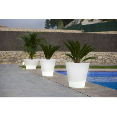 Vondom Llum Cono Round Flower Pot Planter with Self-Watering and Wheels