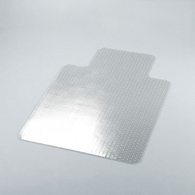 Universal&reg; Low/Medium Pile Carpet Cleated Chair Mat