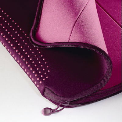 Samsonite Aramon NXT 10.1" Netbook Sleeve