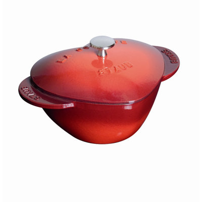 2 1/2-Qt. Cast Iron Heart Dutch Oven