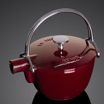 Staub 1-qt. Tea Kettle