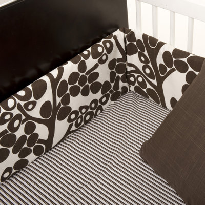 Oilo Peak-a-Boo Pleat Crib Skirt