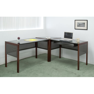 Studio Designs Office Line Main Desk