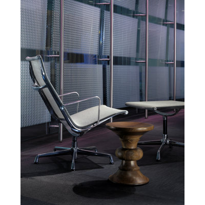 Herman Miller &reg; Eames &reg; Aluminum Group Ottoman