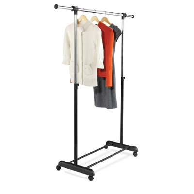 Expandable Garment Rack in Black and Chrome