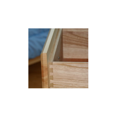 Maco Furniture Windridge Solid Pine Shaker 9 Drawer Dresser