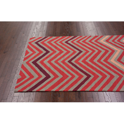 nuLOOM Cine Chevron Fire Rug
