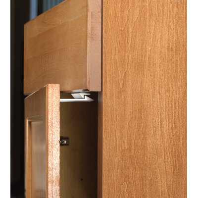 Parent Units Safe and Shut Deluxe Cabinet Latch
