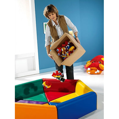 Wesco Single Wave Storage Bin with Optional Casters