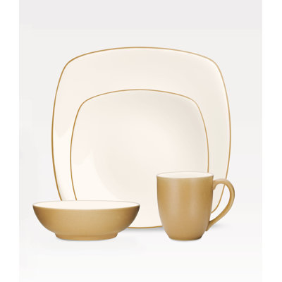 Noritake Colorwave 4 Piece Place Setting
