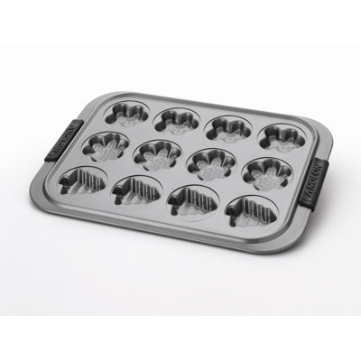 Advanced 12-Cup Non-Stick Holiday Cookie Pan