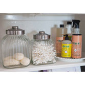 8 Ideas for Organizing Your Linen Closet